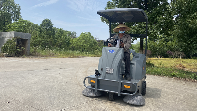 電動掃地機(jī)類型及用途